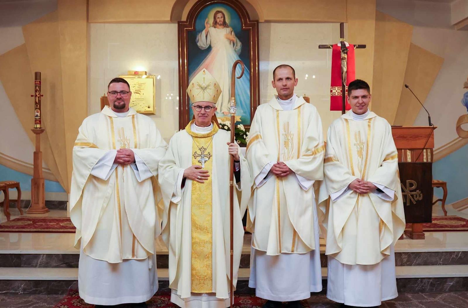 swiecenia-kaplanskie-ks-janusza